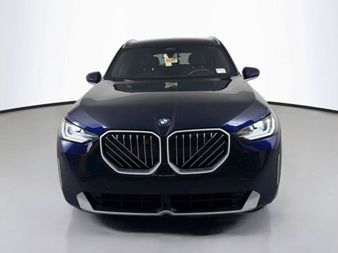 Used 2025 BMW X3 xDrive30i w/ Premium Package AWD/4WD image 2
