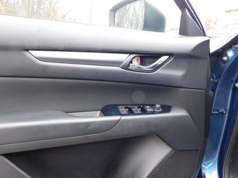 Used 2018 MAZDA CX-5 Sport image 11