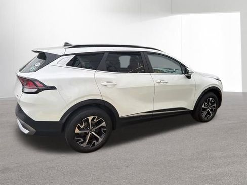 Certified 2024 Kia Sportage EX w/ EX Premium Package AWD/4WD image 14