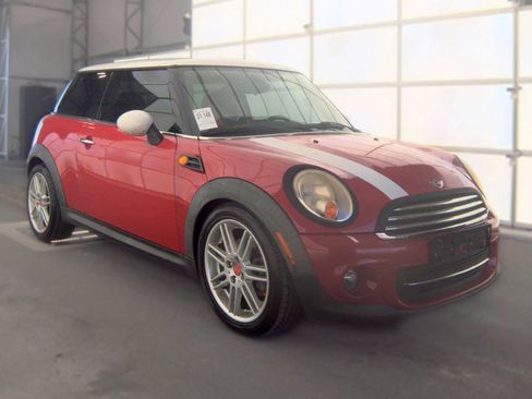 Used 2013 MINI Cooper Hardtop FWD image 3