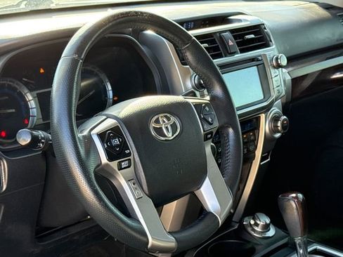Used 2016 Toyota 4Runner Limited AWD/4WD image 20