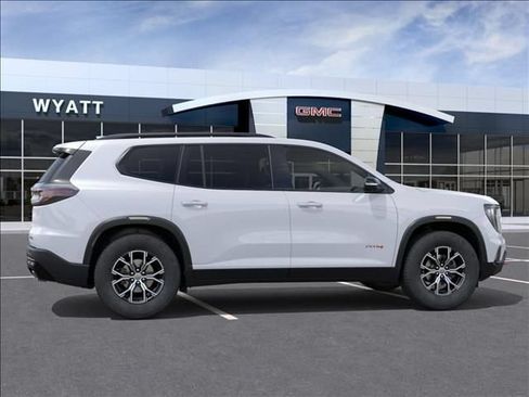 New 2027 GMC Acadia AT4 w/ Luxury Package AWD/4WD image 6