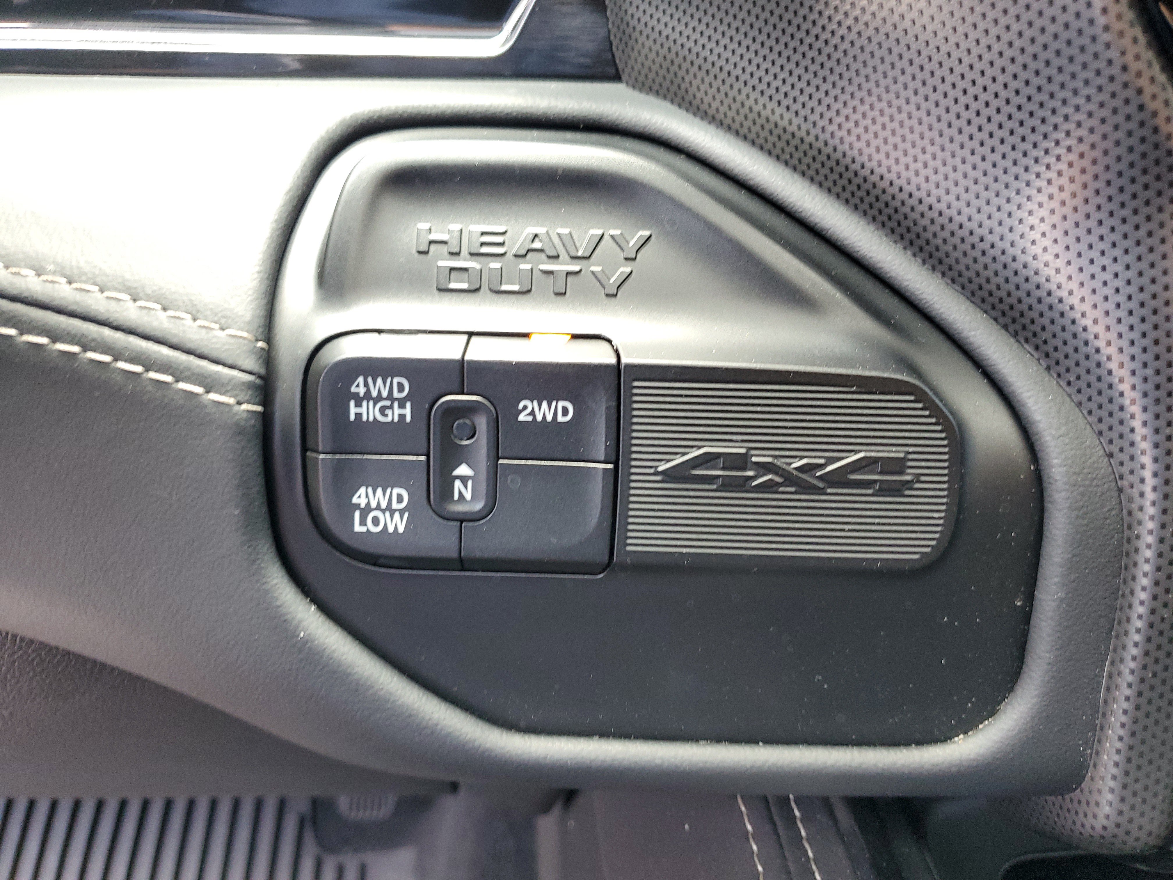 Used 2022 RAM 3500 Limited w/ Max Tow Package AWD/4WD image 25
