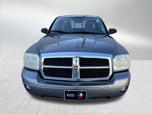 Used 2006 Dodge Dakota SLT image 2
