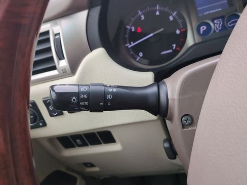 Used 2011 Lexus GX 460 w/ Comfort Plus Pkg image 27