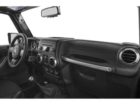 Used 2018 Jeep Wrangler Unlimited Sahara AWD/4WD image 19