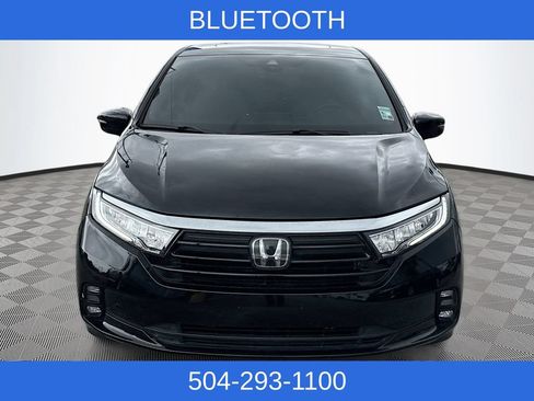 Used 2024 Honda Odyssey Elite image 3