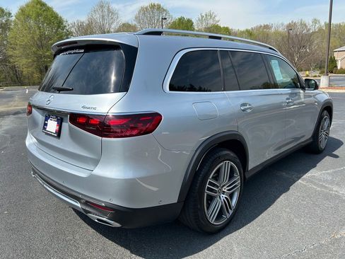 Used 2025 Mercedes-Benz GLS 450 4MATIC image 21