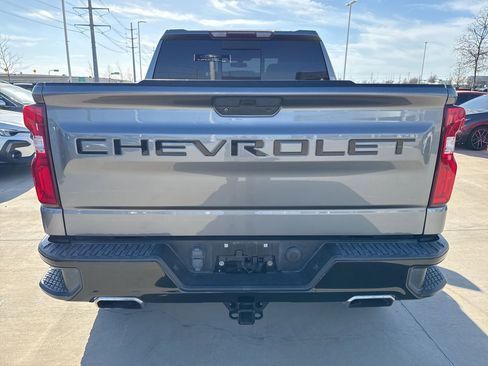 Used 2019 Chevrolet Silverado 1500 LT Trail Boss image 3