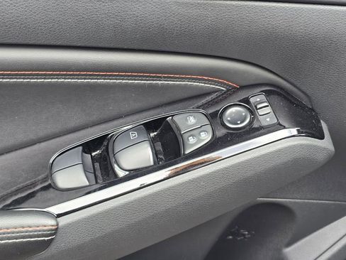 Used 2023 Nissan Altima 2.5 SR w/ SR Premium Package image 20