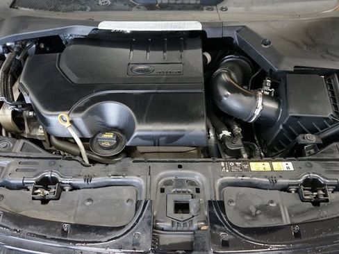 Used 2020 Land Rover Range Rover Evoque SE image 51