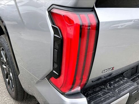 New 2026 Toyota Tundra Platinum AWD/4WD image 14