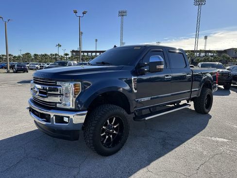 Used 2019 Ford F250 Lariat w/ Lariat Ultimate Package image 9