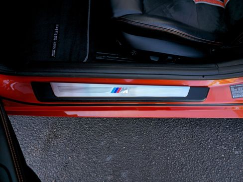 Used 2015 BMW Z4 sDrive35is image 17