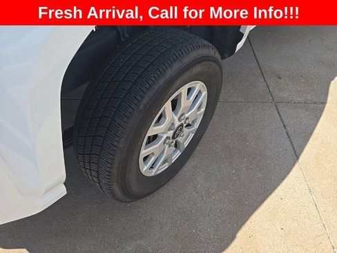 Used 2025 Toyota Tacoma SR w/ SR Upgrade Package RWD image 18