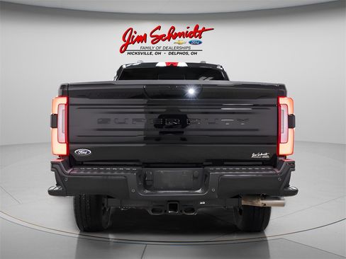 Used 2025 Ford F250 Platinum image 5