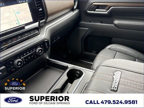 Used 2024 Chevrolet Silverado 3500 High Country w/ Technology Package image 27