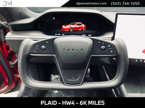 Used 2024 Tesla Model S Plaid AWD/4WD image 29