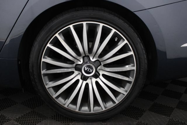 Used 2014 Kia Cadenza Premium w/ Technology Package FWD image 7
