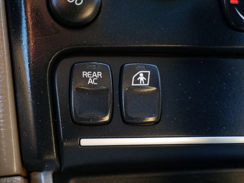 Used 2013 Volvo XC90 3.2 image 27