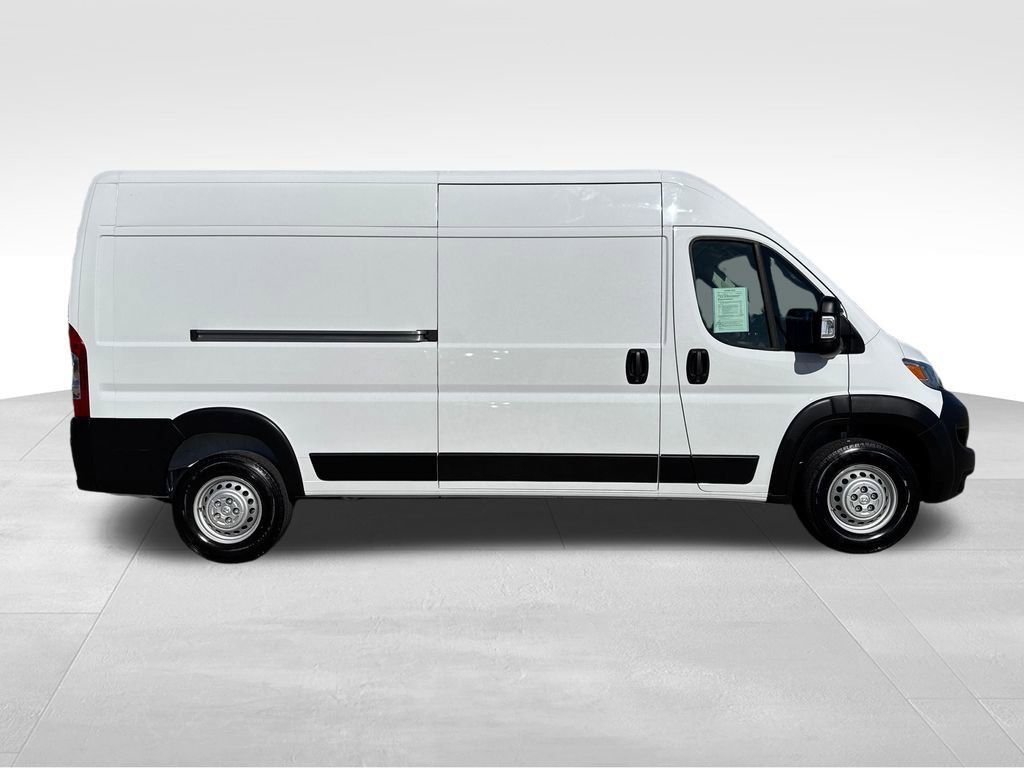 Used 2025 RAM ProMaster 2500 FWD image 6