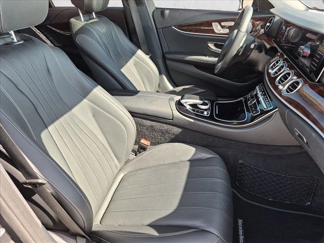 Used 2018 Mercedes-Benz E 300 image 17
