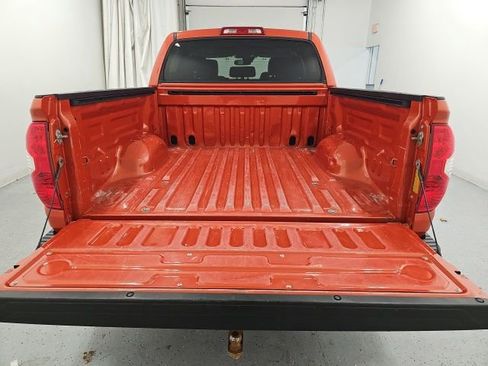 Used 2018 Toyota Tundra Limited w/ Limited Premium Package AWD/4WD image 32