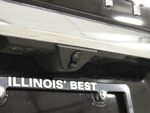 Used 2024 Ford Expedition Limited image 13