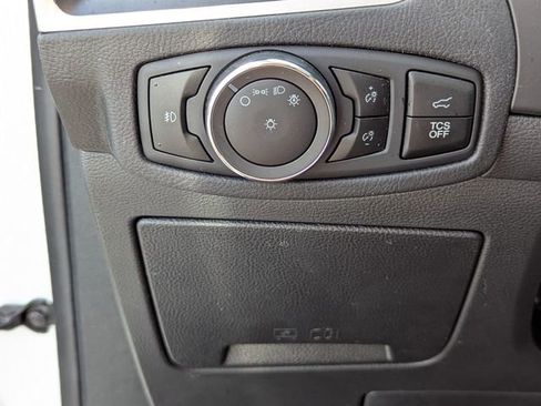 Used 2024 Ford Edge SEL w/ Sport Appearance Package image 37