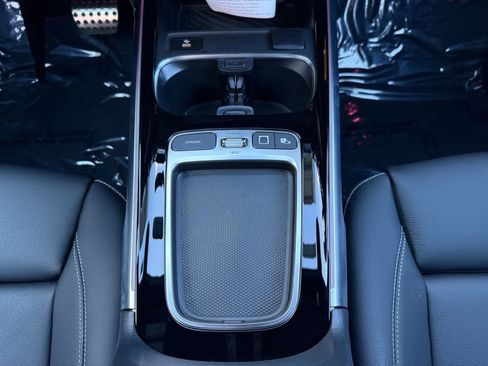 New 2026 Mercedes-Benz GLB 35 AMG 4MATIC image 15