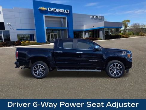 Used 2021 GMC Canyon Denali image 10