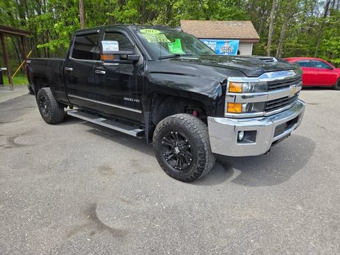 Used 2017 Chevrolet Silverado 3500 LTZ w/ Duramax Plus Package AWD/4WD image 9