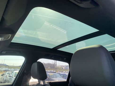 Used 2021 Audi Q7 3.0T Prestige image 18