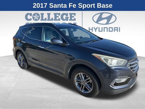 Used 2017 Hyundai Santa Fe Sport image 1