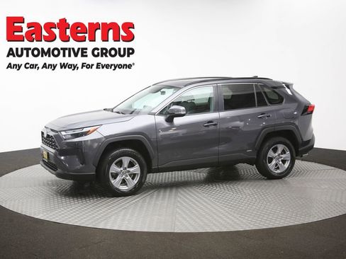 Used 2022 Toyota RAV4 XLE w/ Convenience Package AWD/4WD image 60