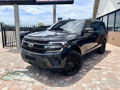 Used 2022 Ford Expedition Max Limited RWD image 1