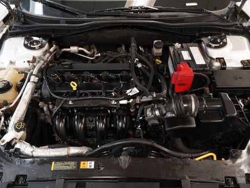 Used 2012 Ford Fusion SE image 37
