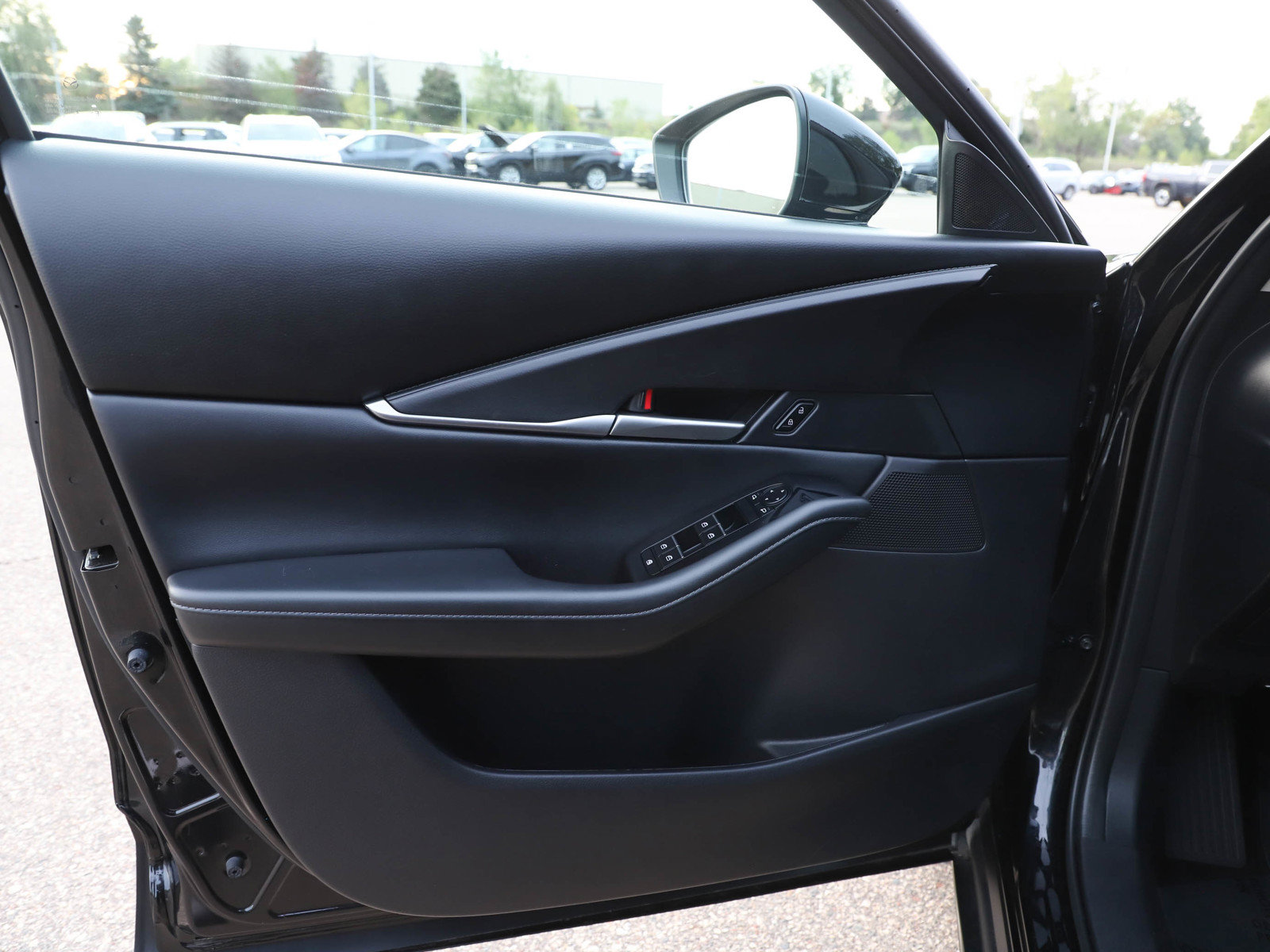 Used 2024 MAZDA CX-30 AWD 2.5 S w/ Select Sport Pkg image 19