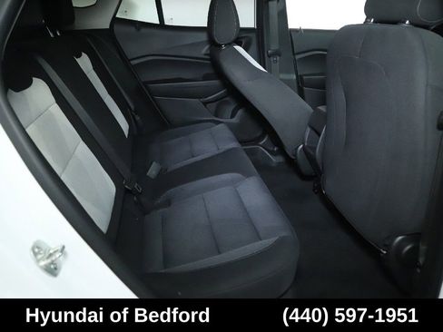 Used 2024 Chevrolet Trax LS FWD image 31