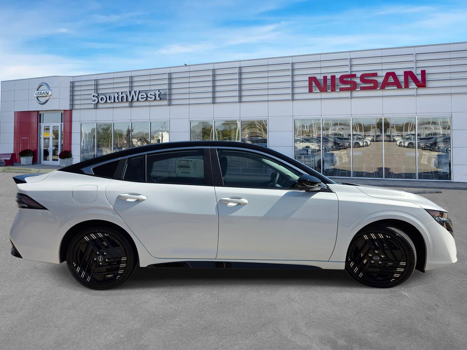 New 2027 Nissan Sentra SR FWD image 4