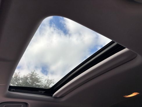 Certified 2021 Honda CR-V EX image 10