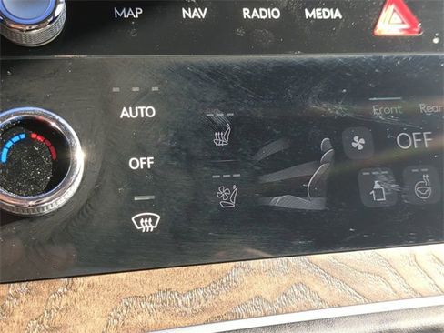 Used 2025 Genesis GV80 3.5T Prestige image 23