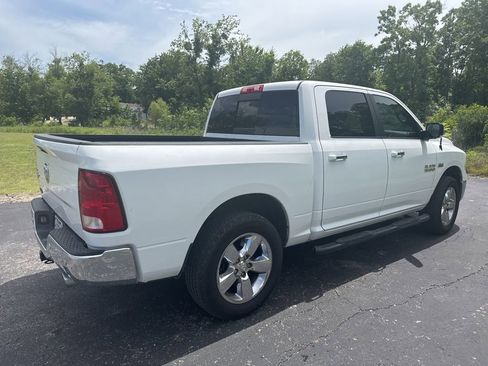 Used 2017 RAM 1500 Lone Star RWD image 3