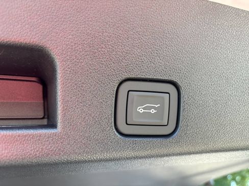New 2026 GMC Acadia AT4 w/ Luxury Package AWD/4WD image 42
