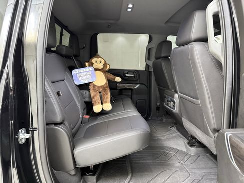 Used 2022 Chevrolet Silverado 2500 LTZ w/ LTZ Convenience Package image 32