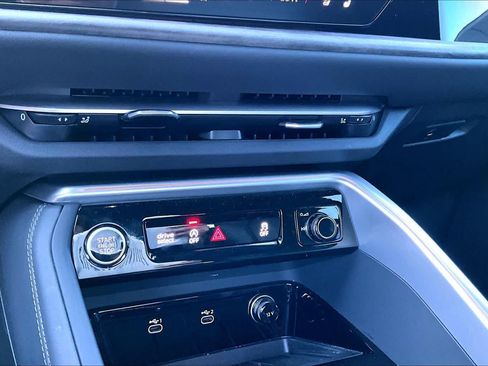 Certified 2025 Audi Q5 Premium Plus w/ Premium Plus AWD/4WD image 26