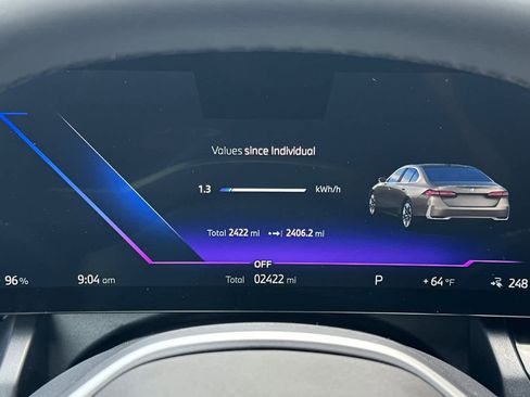 Used 2024 BMW i5 eDrive40i w/ M Sport Package image 28