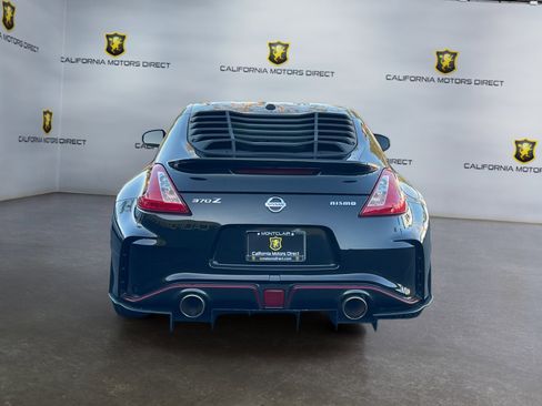 Used 2015 Nissan 370Z NISMO image 4
