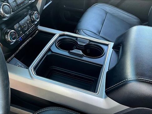 Used 2019 Ford F350 Lariat w/ Lariat Ultimate Package AWD/4WD image 19