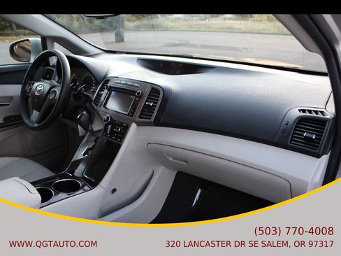Used 2013 Toyota Venza XLE image 21